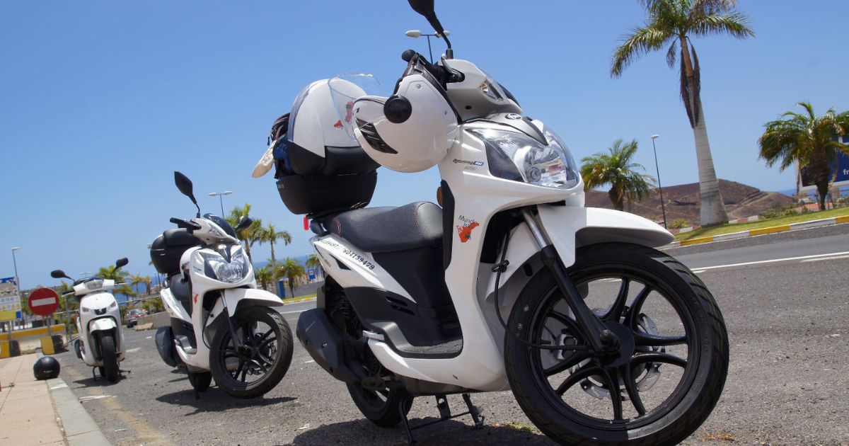 5 vantaggi del noleggio di una moto a Tenerife Sud